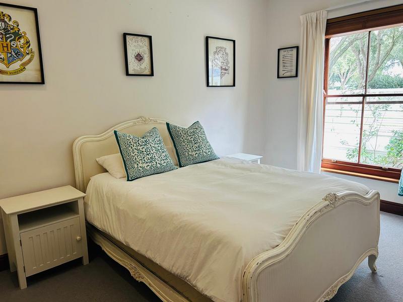 To Let 4 Bedroom Property for Rent in Steenberg Estate Western Cape